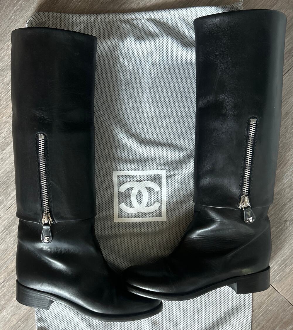 CHANEL knee high boots, Size 37.5